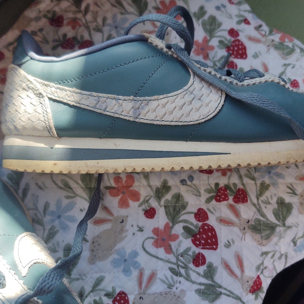 Nike Cortez Women's Size 8.5 - Picture 7 of 9